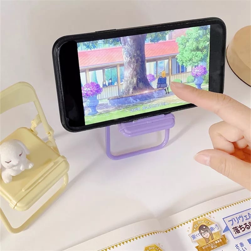 Cute Chair Phone Holder Stand  - Home Decor Accessories recension och pris